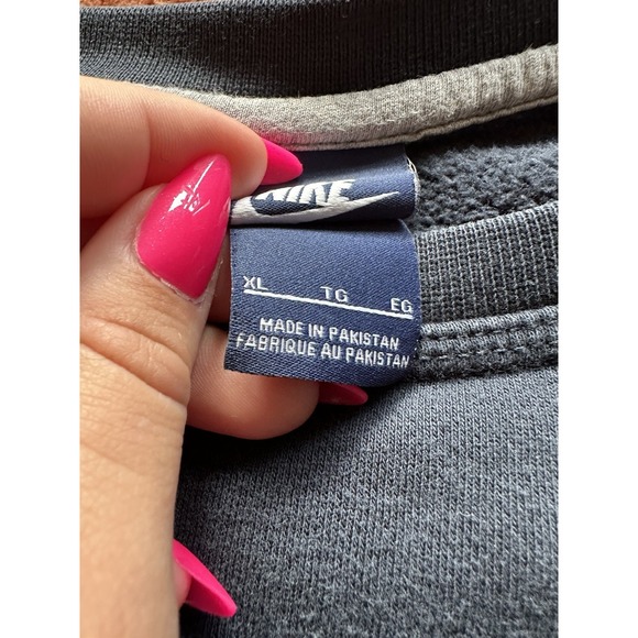 Vintage Nike Sweatshirt Mens XL Pullover Crewneck Mini Swoosh Logo Navy - Picture 2 of 6